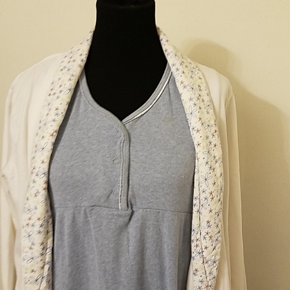 Maternity 2 pc set Sz Small  snap gown - Picture 5 of 8